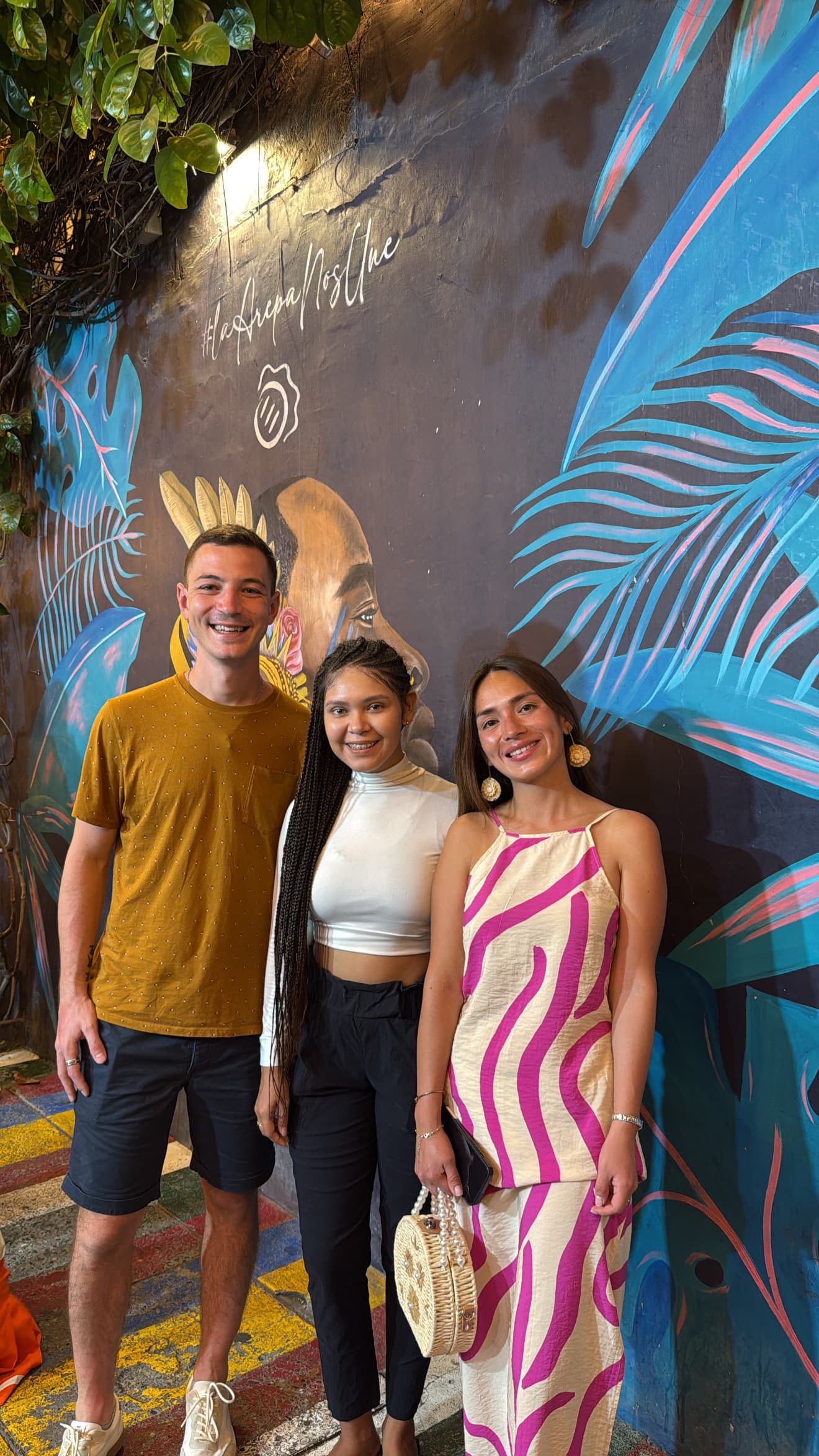 Tour por los famosos murales del barrio Getsemani, Cartagena